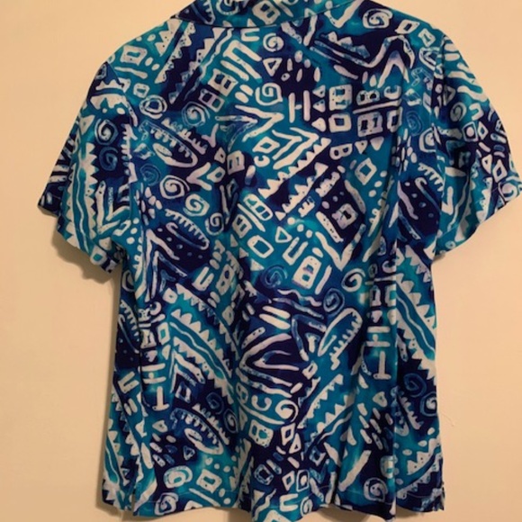 Cathy Daniels Camp Shirt - Picture 2 of 3